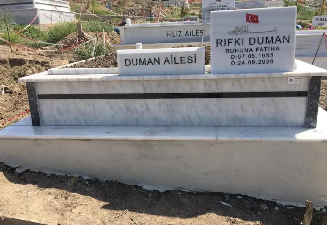 Mermer mezar uygulaması
